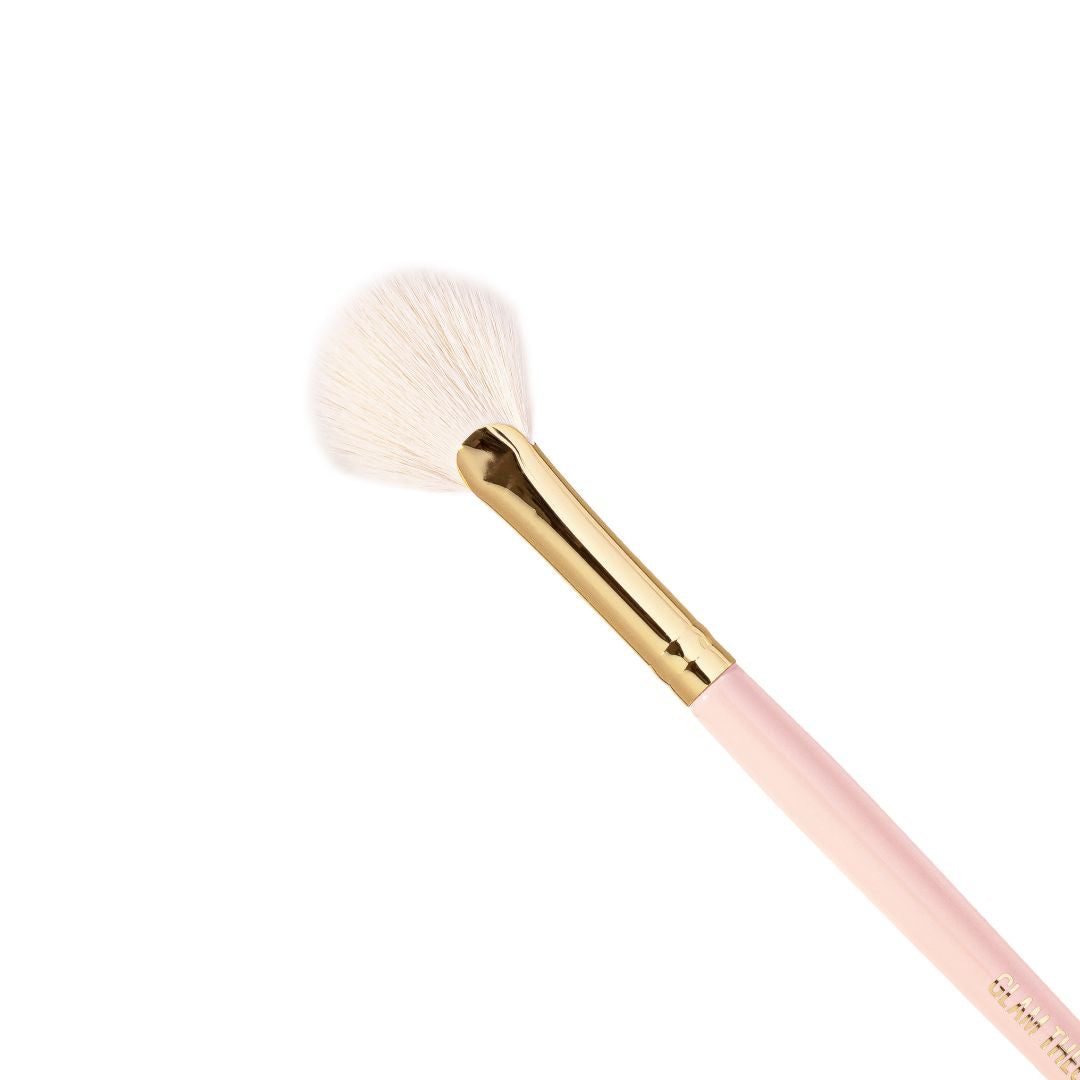 209 - Petite Fan Glow Brush (OLD LOGO)